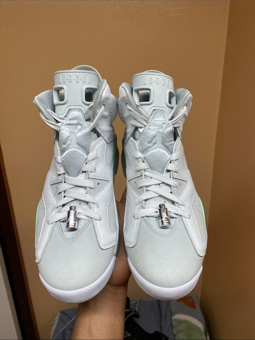 2022 Air Jordan 6 Retro Mint Foam Size 11 Women’s Size 9.5 Men’s DQ4914-103 - Picture 11 of 16
